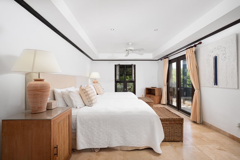 Coral Cove Penthouse 15