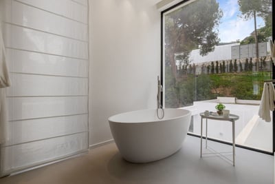 Luxury Villa Photo #29