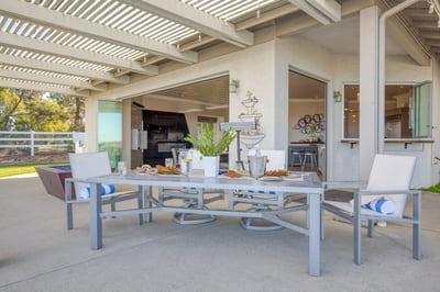Luxury Villa Photo #12