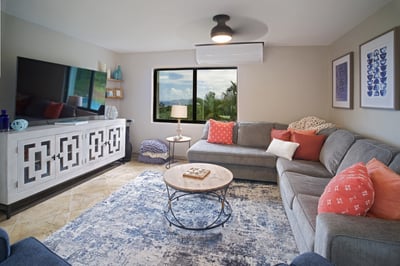 Luxury Villa Photo #12