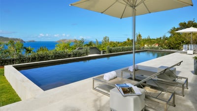Luxury Villa Photo #11