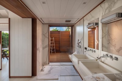 Luxury Villa Photo #39