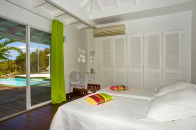 Luxury Villa Photo #13