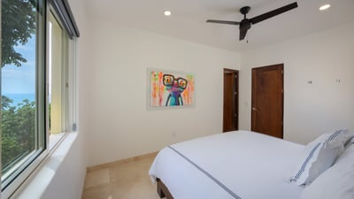 Luxury Villa Photo #20