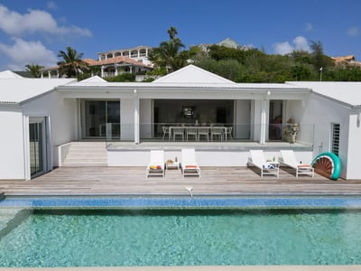 Luxury Villa Photo #2
