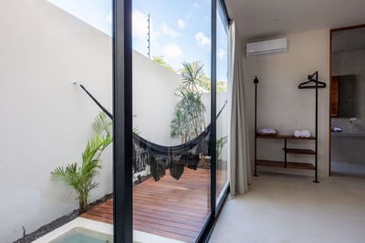 Luxury Villa Photo #21