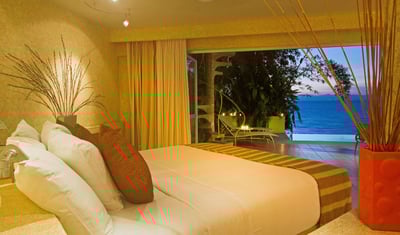 Luxury Villa Photo #12
