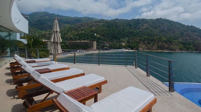 Mismaloya Beach,Casa La Vista