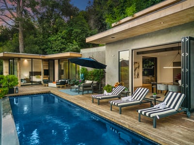 Luxury Villa Photo #2