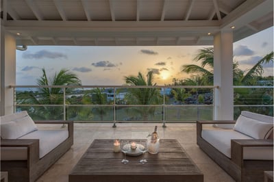 Luxury Villa Photo #14
