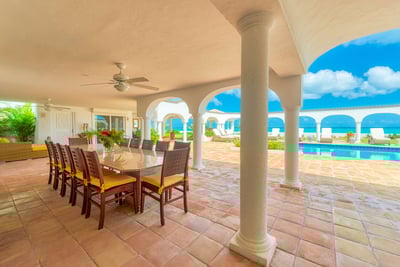 Luxury Villa Photo #7