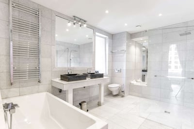 Luxury Villa Photo #23