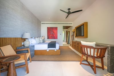 Luxury Villa Photo #53