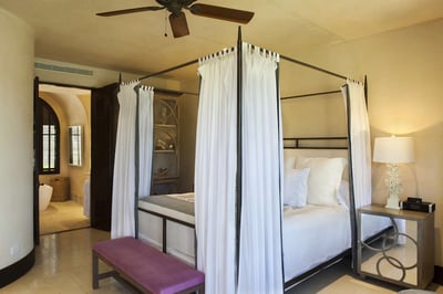 Luxury Villa Photo #12