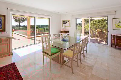 Luxury Villa Photo #6
