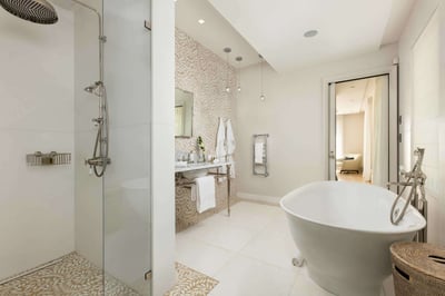 Luxury Villa Photo #18