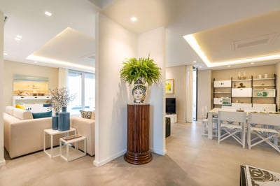 Luxury Villa Photo #16