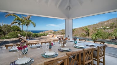 Luxury Villa Photo #25