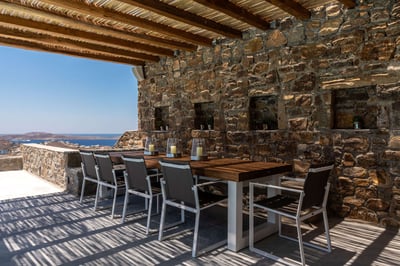 Luxury Villa Photo #6