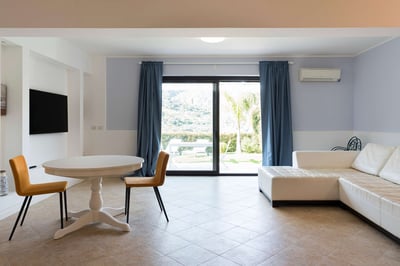 Luxury Villa Photo #52