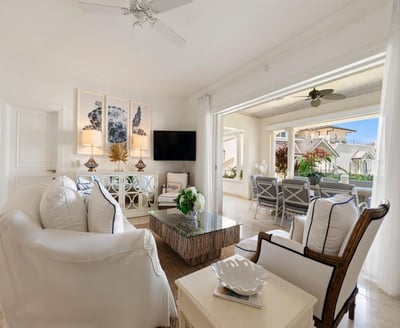 Luxury Villa Photo #2