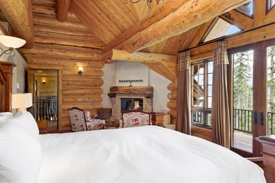 Luxury Villa Photo #16