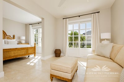 Luxury Villa Photo #35