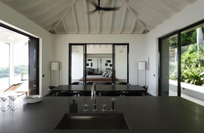 Luxury Villa Photo #11