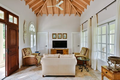 Luxury Villa Photo #15