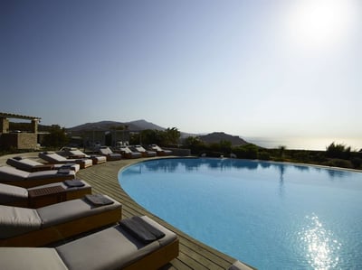 Luxury Villa Photo #3