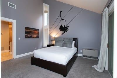 Luxury Villa Photo #17