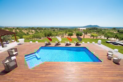 Luxury Villa Photo #3