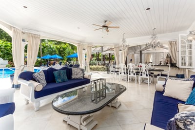 Luxury Villa Photo #6