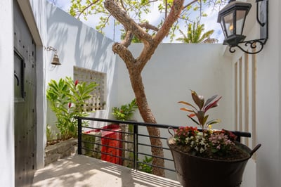 Luxury Villa Photo #13