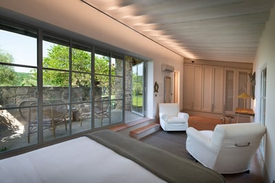 Luxury Villa Photo #32