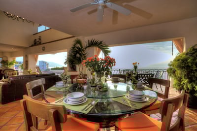 Luxury Villa Photo #10
