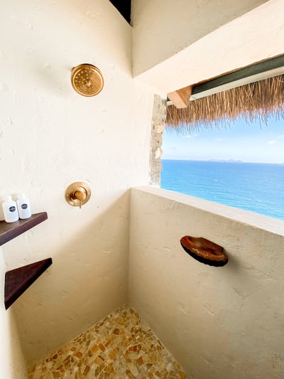Luxury Villa Photo #40