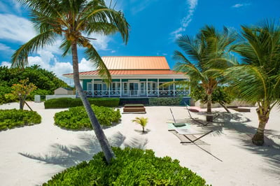 Luxury Villa Photo #4