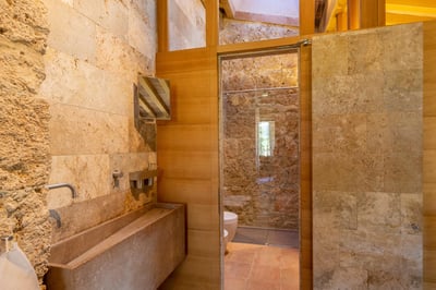 Luxury Villa Photo #36