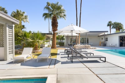 Luxury Villa Photo #5