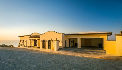 Luxury Villa Photo #46