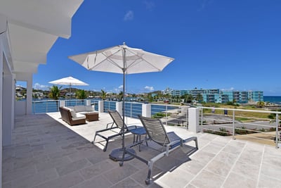 Coral Beach Club,2 BDM Penthouse