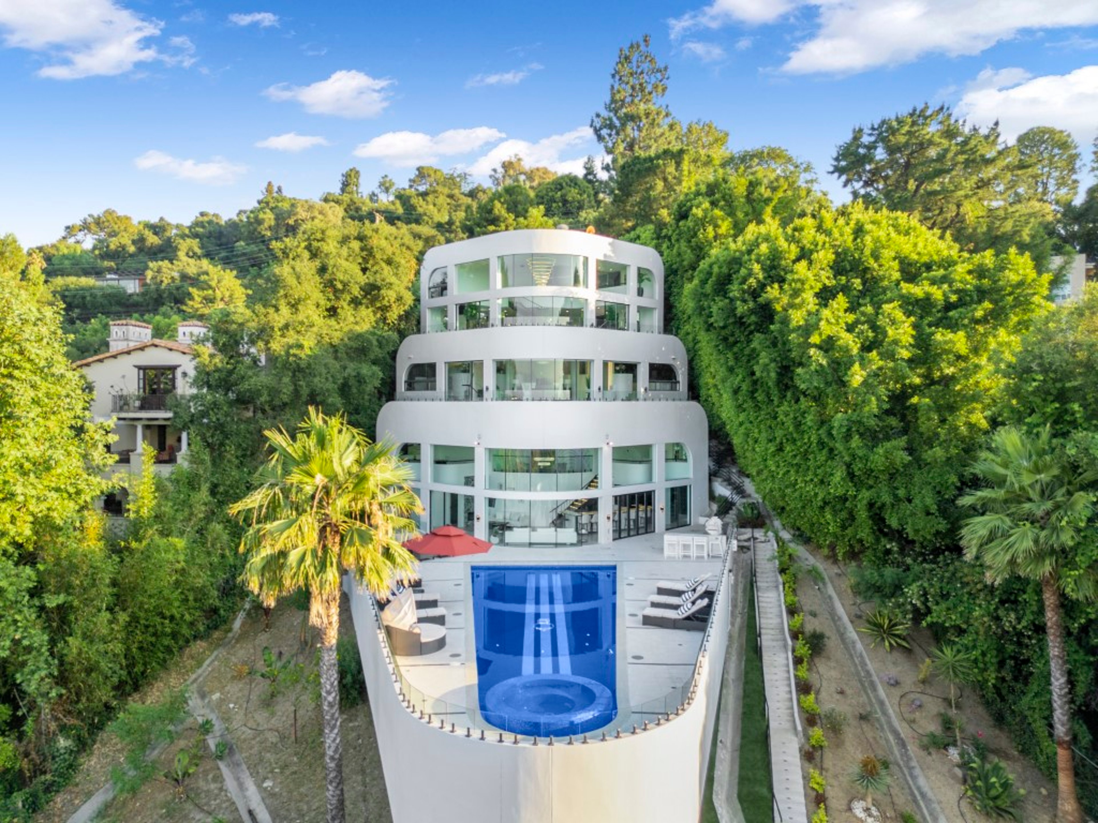 Bel Air Yacht Mansion - 1