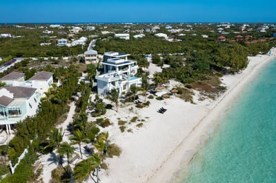 Luxury Villa Photo #26