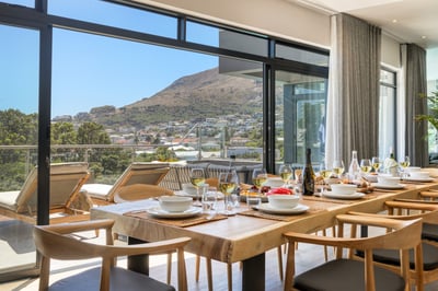 Luxury Villa Photo #18