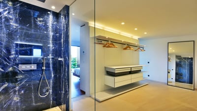 Luxury Villa Photo #27