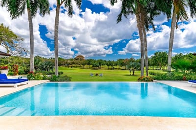 Luxury Villa Photo #5