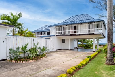 Luxury Villa Photo #6