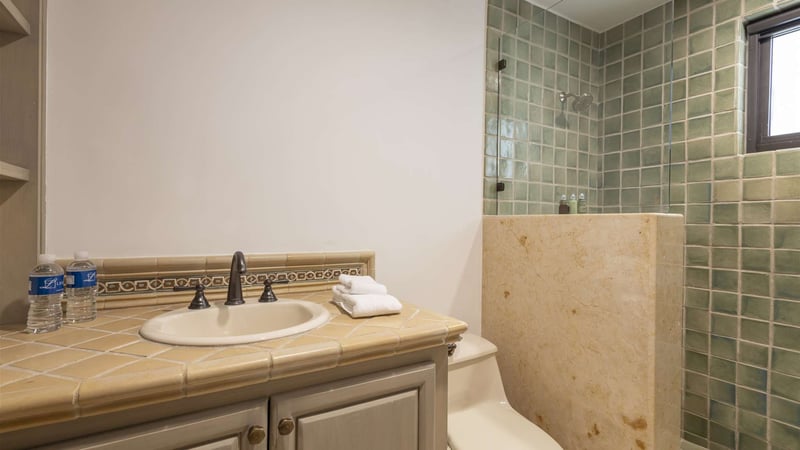 Puerta del Sol Condo C503