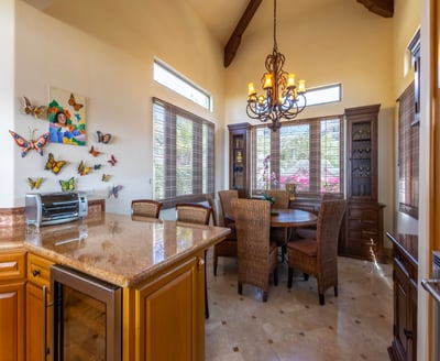 Luxury Villa Photo #26